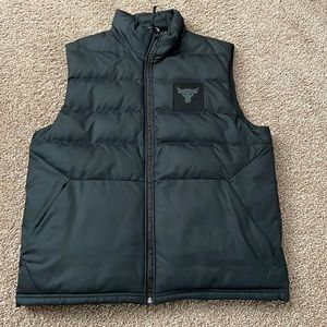 Under armour project rock vest